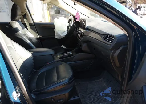 2020 Ford Escape Titanium from USA, damaged, VIN 1FMCU9J95LUA03987